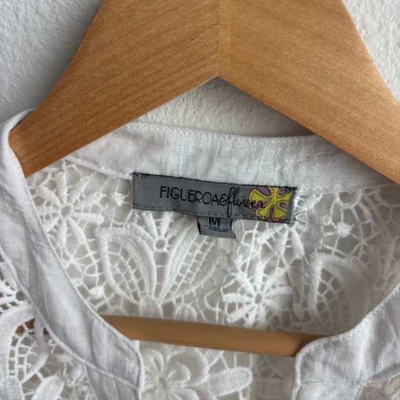 Figueroa & Flower White Drapey Elegant Lace Button Down 3/4 Sleeve Blouse - Picture 6 of 11